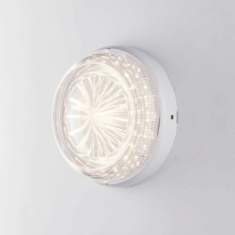 Plafoniera per esterni Capri con LED integrato, luce naturale e diffusore trasparente effetto diamantato.